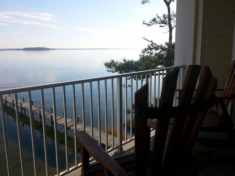 Island Inn & Suites, Ascend Hotel Collection Piney Point Екстер'єр фото
